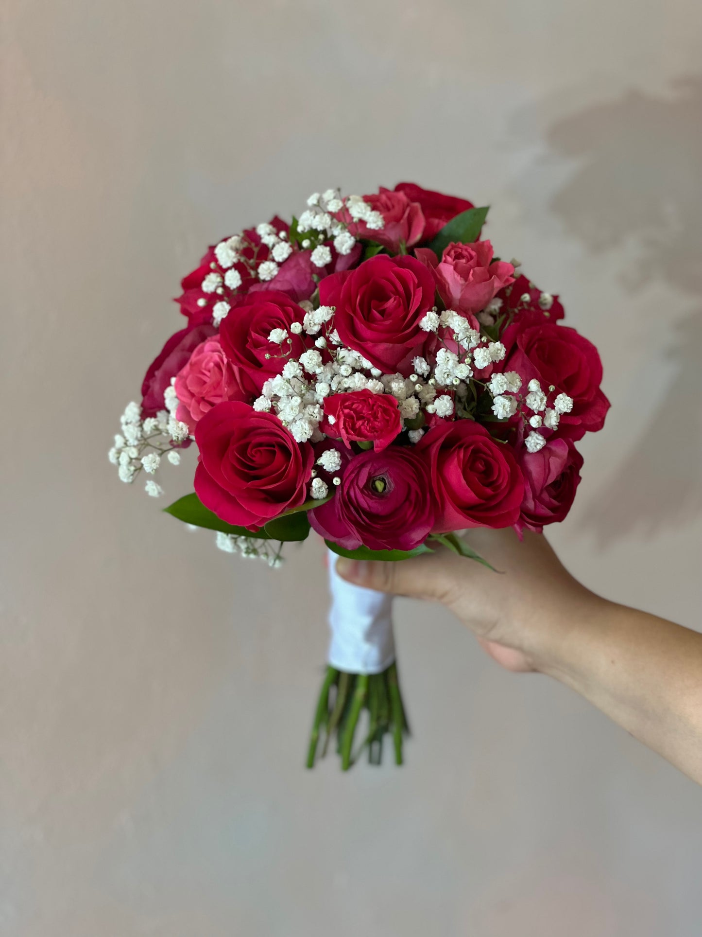 Handtied Bouquet (Hot Pink and White)